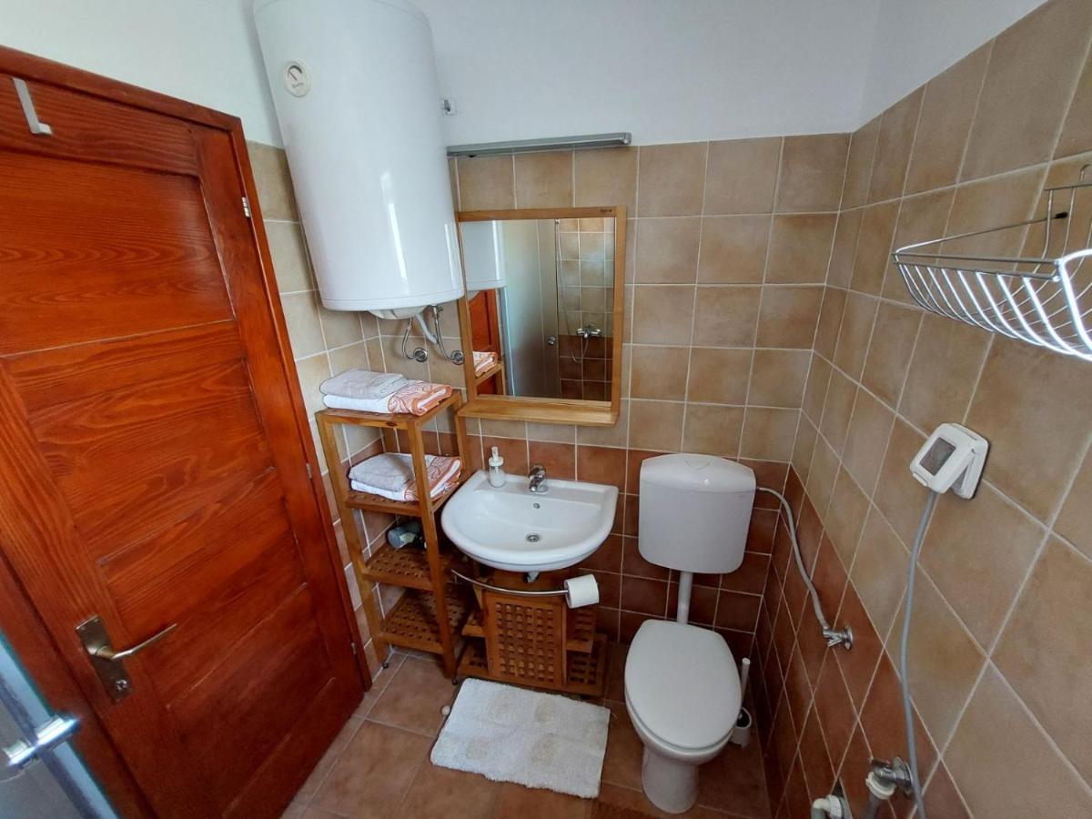 Apartman Iskra Apartment Jadranovo Exterior foto